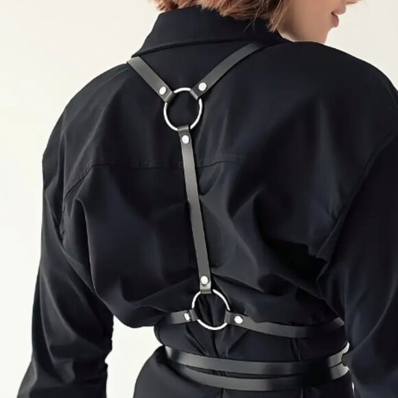 Black PU Leather Wrap-Around Suspender Harness Belt - Picture 8 of 10